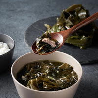 Yoon Jung Soon 돌미역 (Dolmiyeok) 海带 – 20克 (2人份)